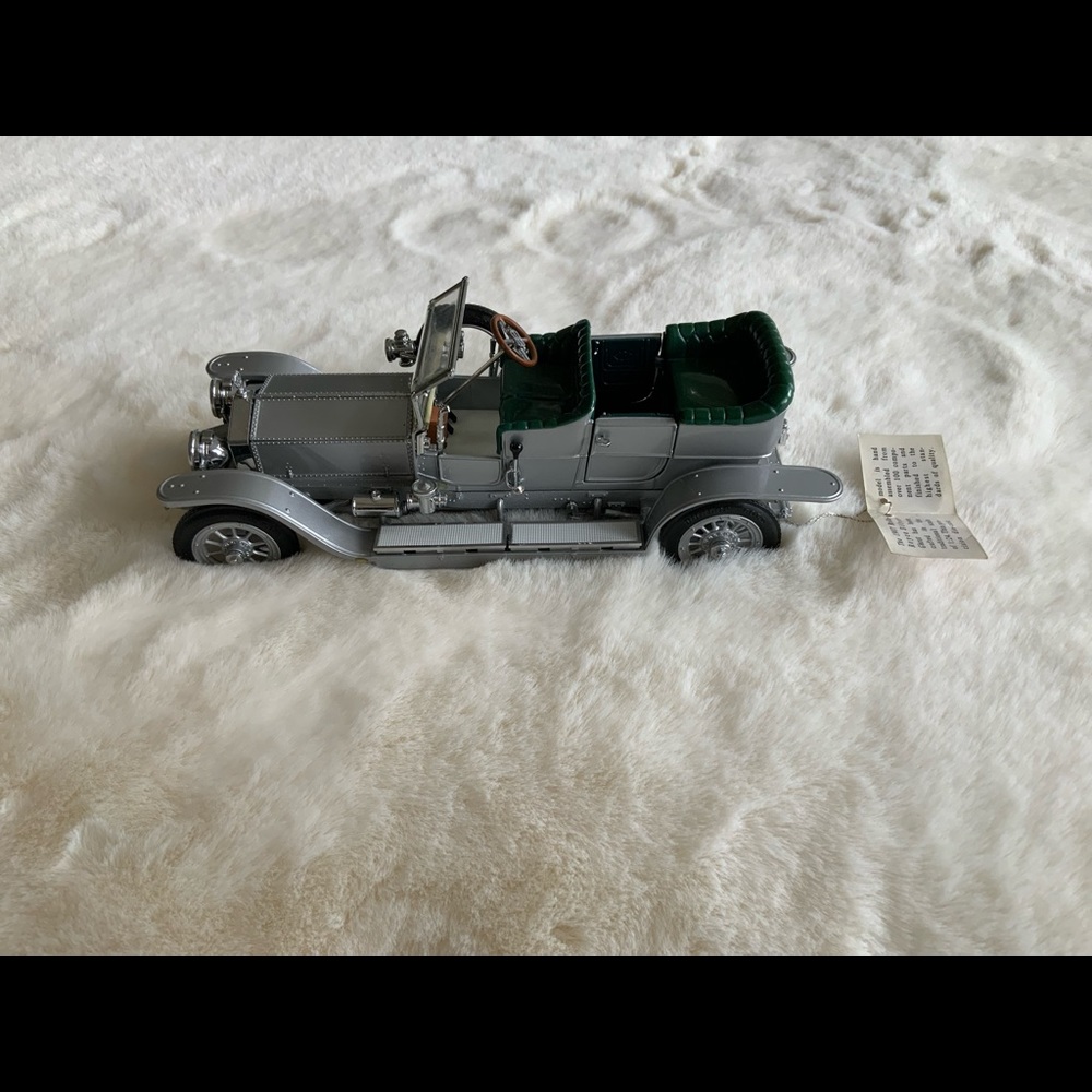 Stunning Franklin Mint Rolls Royce